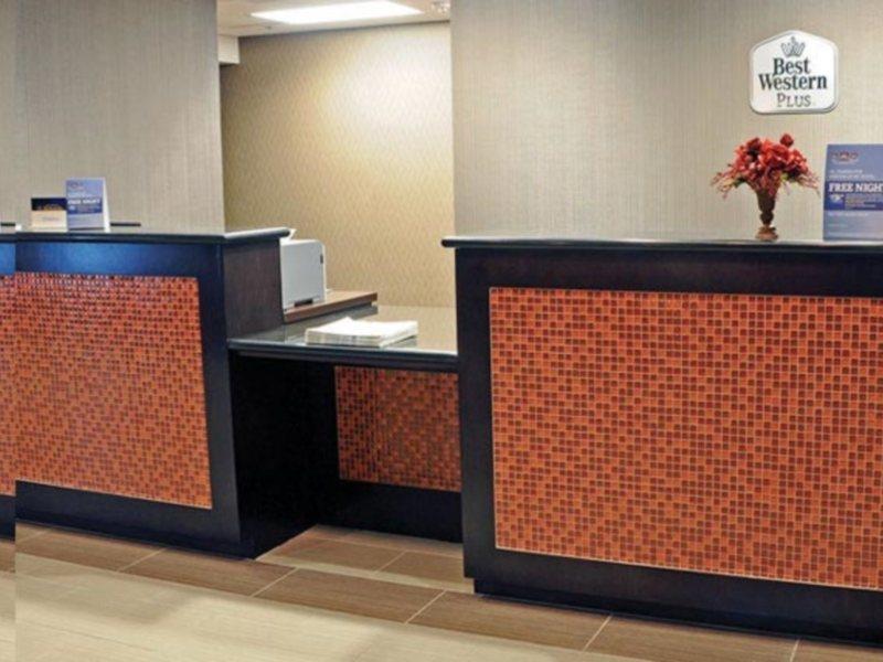 Best Western Plus Austin Airport Inn & Suites Exterior foto